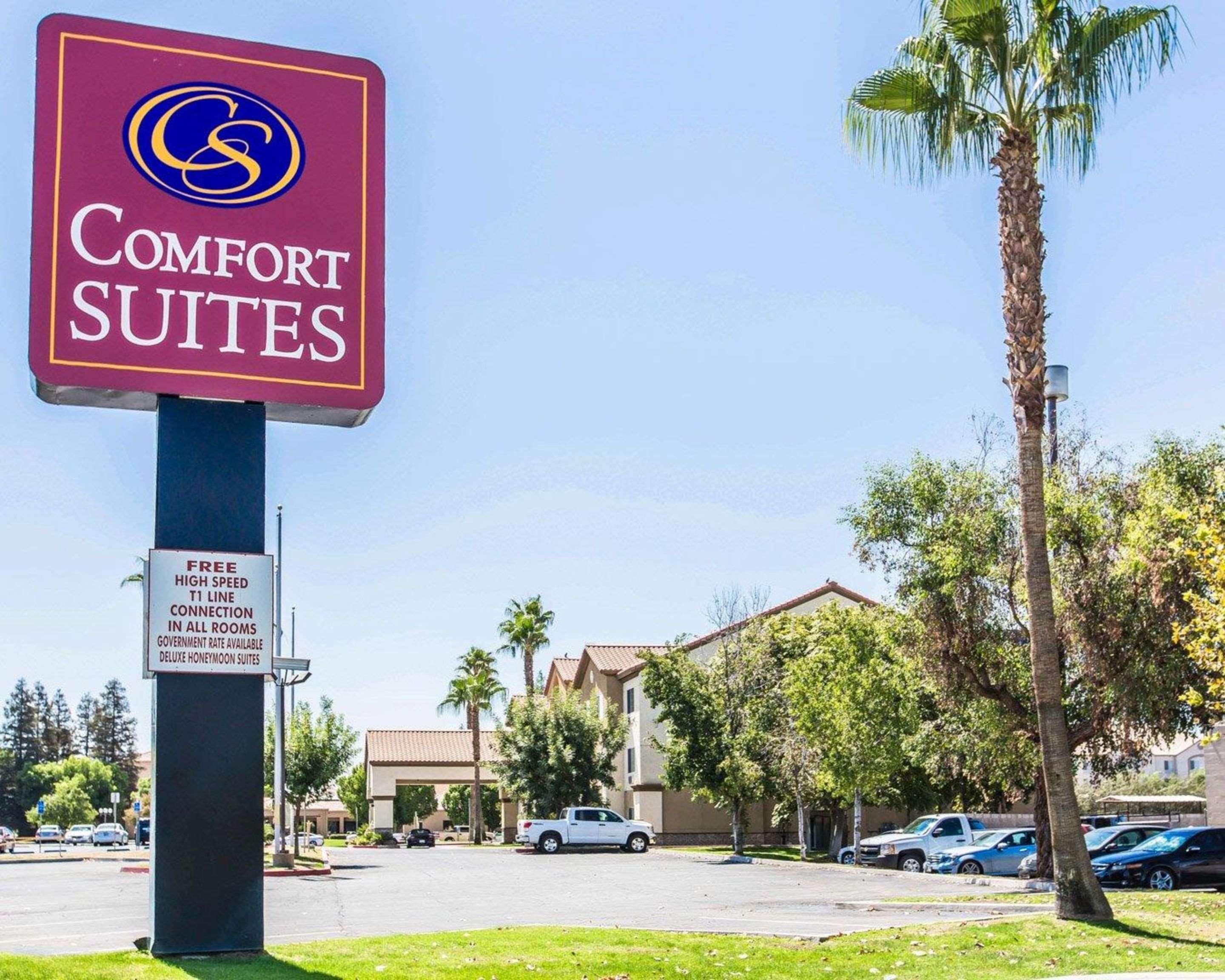 Comfort Suites Bakersfield Exterior foto