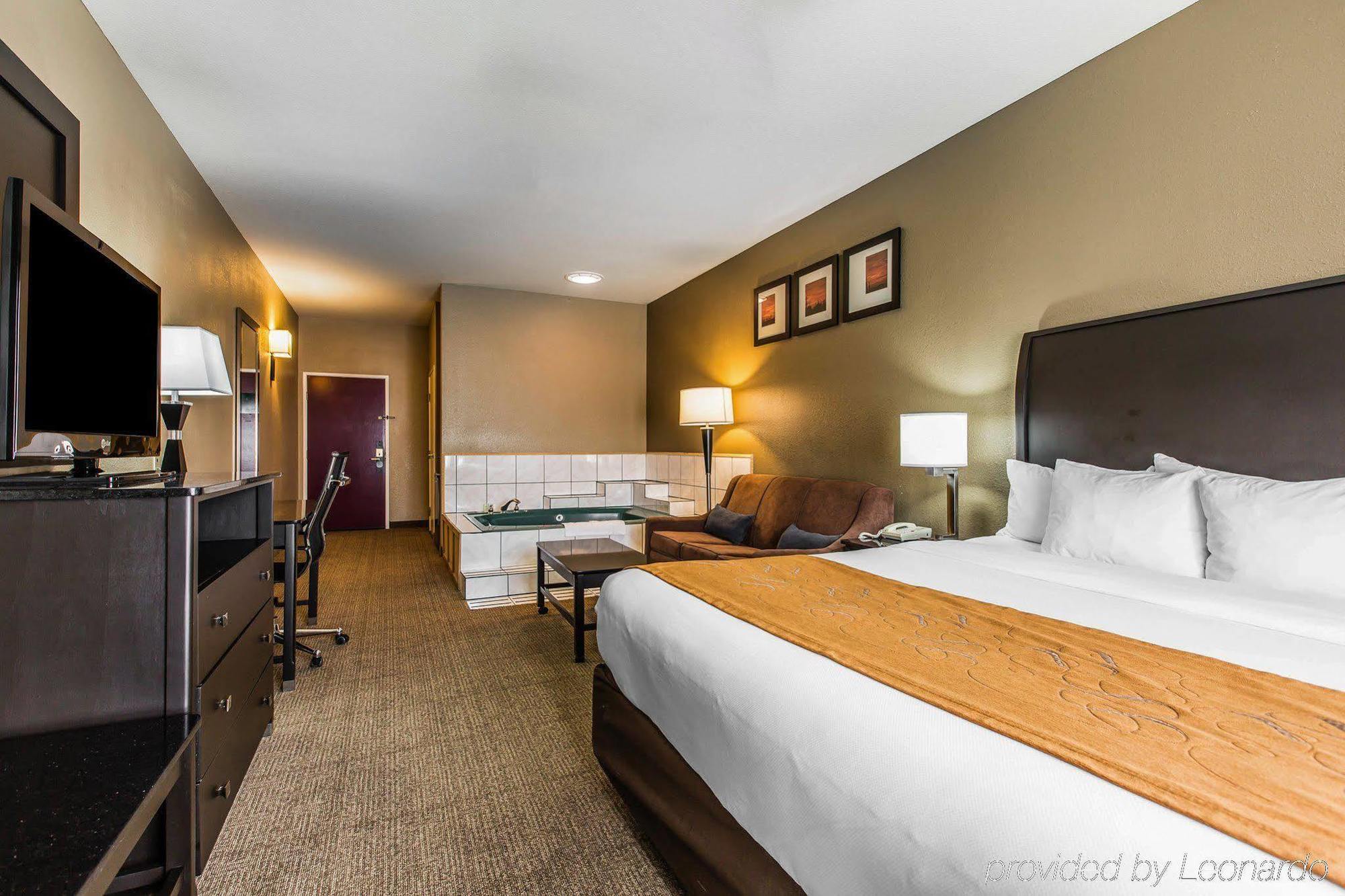 Comfort Suites Bakersfield Exterior foto