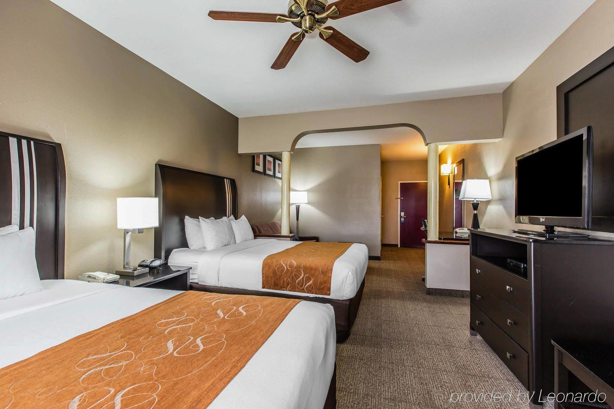 Comfort Suites Bakersfield Exterior foto